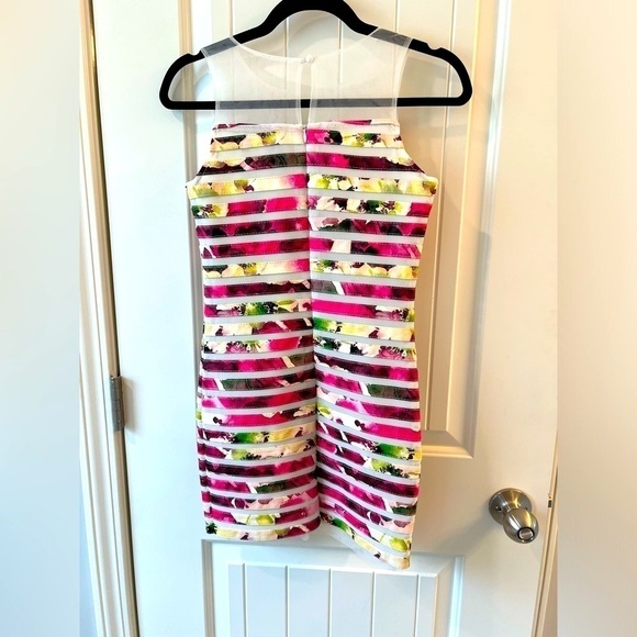 Elisa B Boutique floral dress size 14 (Girls) NWOT - Picture 2 of 6